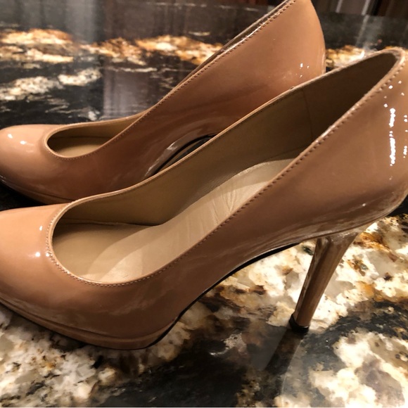 Stuart Weizmann platform nudes - Picture 3 of 6